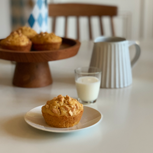 Muffins med morot och jordnöt